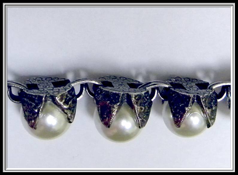 Vintage Bracelet & Earring Set with Huge Faux Pearls Vintage Bracelet & Earring Set with Huge Faux Pearls