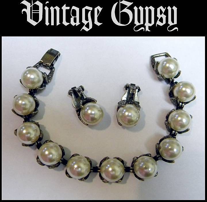 Vintage Bracelet & Earring Set with Huge Faux Pearls Vintage Bracelet & Earring Set with Huge Faux Pearls