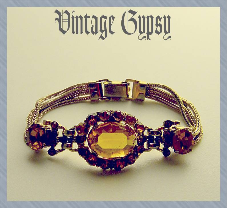 Vintage Eye-Catching Amber Glass & Rhinestone Bracelet Vintage Eye-Catching Amber Glass & Rhinestone Bracelet