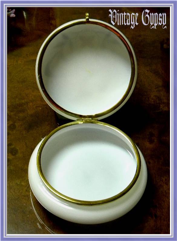 Large Hand Painted Vintage Cased Glass Jewelry Casket Large Hand Painted Vintage Cased Glass Jewelry Casket