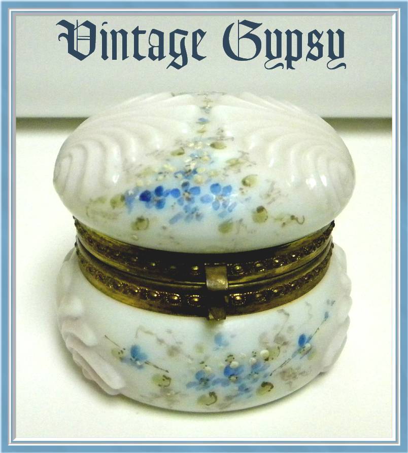 CF Monroe Signed Wave Crest Opaline Glass Hinged Lid Jewelry Casket CF Monroe Signed Wave Crest Opaline Glass Hinged Lid Jewelry Casket