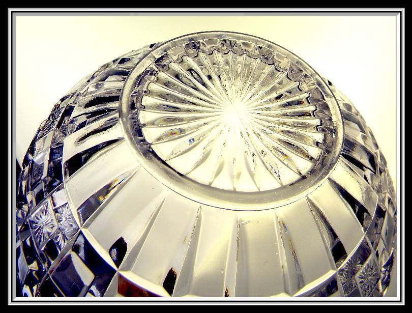 Tarentum Glass EAPG "Verona" 1910 Gorgeous Serving Bowl Tarentum Glass EAPG "Verona" 1910 Gorgeous Serving Bowl