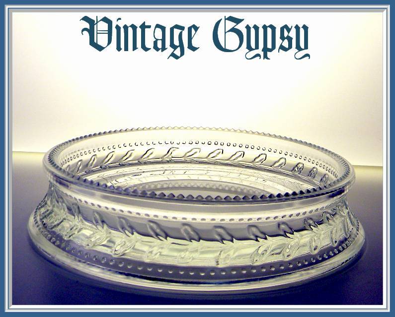 Heavy Pressed Pattern Glass Plateau Heavy Pressed Pattern Glass Plateau