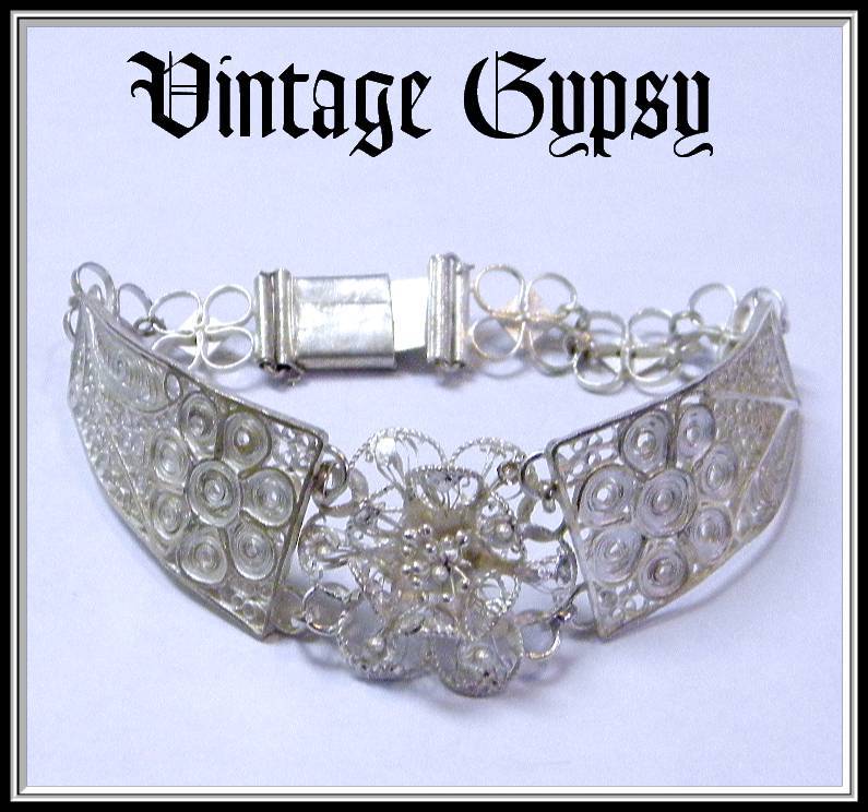 Handmade Vintage Coiled Wire Delicate Floral Bracelet Handmade Vintage Coiled Wire Delicate Floral Bracelet