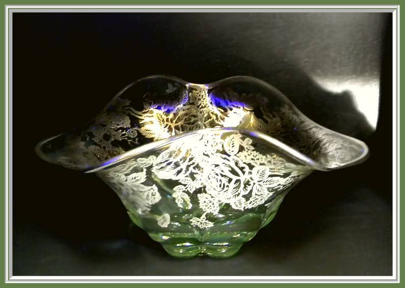 Vintage Duncan Miller "Canterbury" Bowl Decorated with Silver Roses Vintage Duncan Miller "Canterbury" Bowl Decorated with Silver Roses