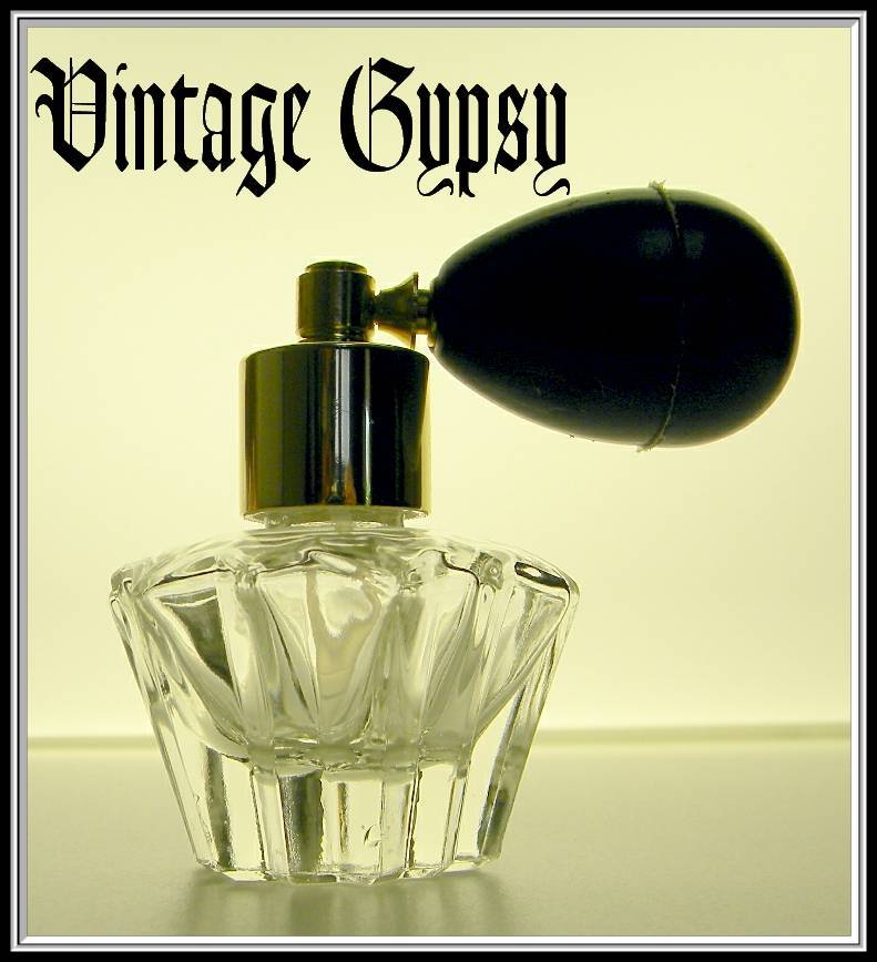 Set of Two Vintage Mini Scent Perfume Bottles Set of Two Vintage Mini Scent Perfume Bottles
