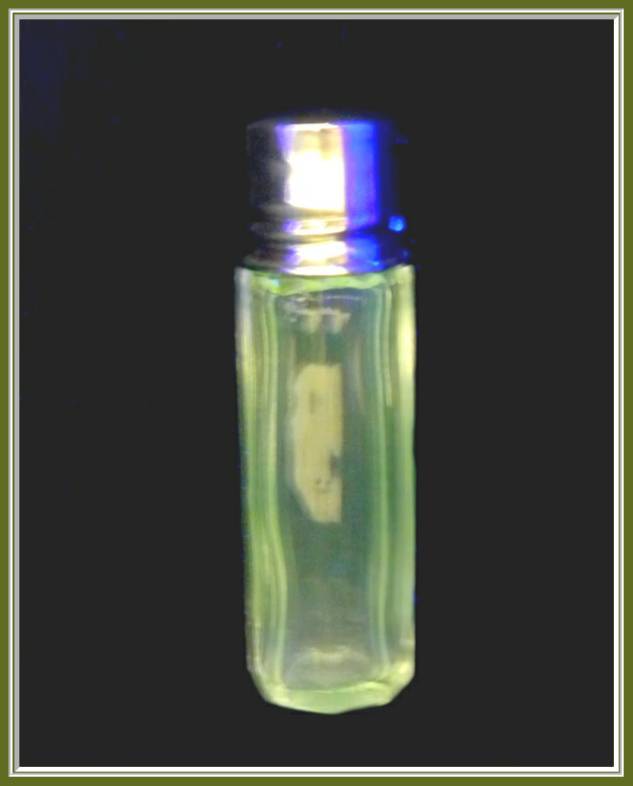 Miniature Cut Glass Scent Bottle with Sterling Silver Top Miniature Cut Glass Scent Bottle with Sterling Silver Top
