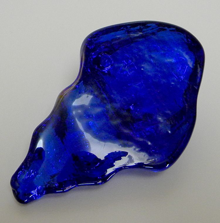 Vintage Blue Iridescent Glass Sea Shell Paperweight Vintage Blue Iridescent Glass Sea Shell Paperweight