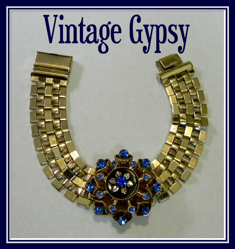 1950's Blue Rhinestone Vintage Bracelet 1950's Blue Rhinestone Vintage Bracelet