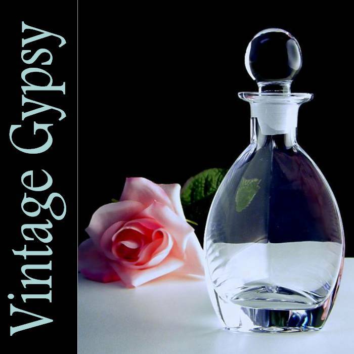 Fine Vintage Crystal Scent Bottle Fine Vintage Crystal Scent Bottle