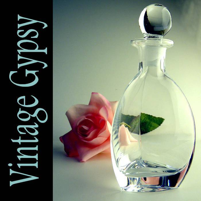 Fine Vintage Crystal Scent Bottle Fine Vintage Crystal Scent Bottle