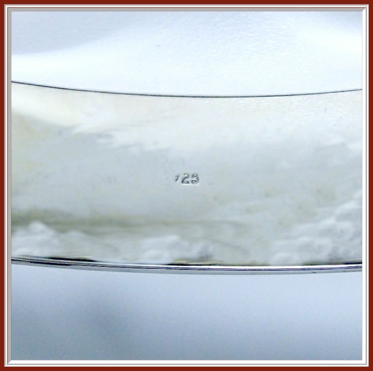 Wide Heavy Sterling Silver 1960's Classic Bangle Bracelet 76 Grams Wide Heavy Sterling Silver 1960's Classic Bangle Bracelet 76 Grams