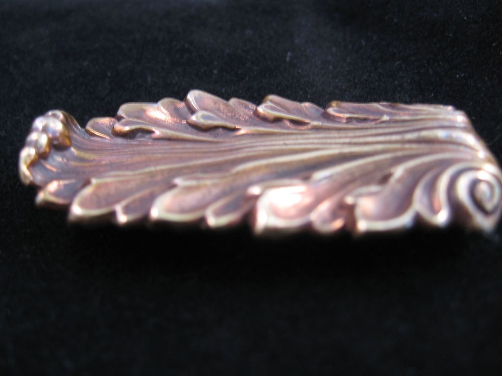 Vintage Brass Laurel-Leaf Pin Vintage Brass Laurel-Leaf Pin