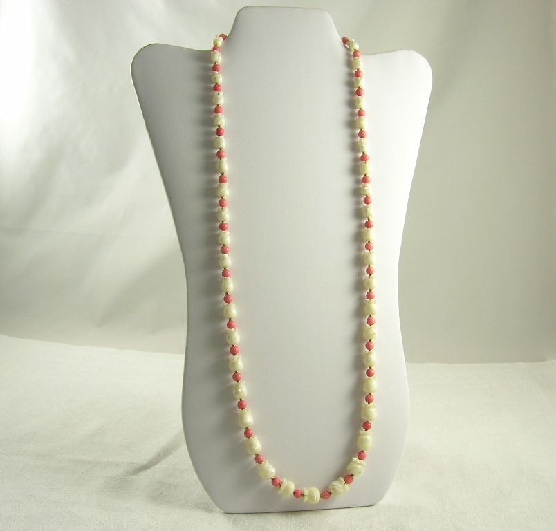 Long MOP Single Strand Necklace Pink Glass & Gold Tone Beads Long MOP Single Strand Necklace Pink Glass & Gold Tone Beads