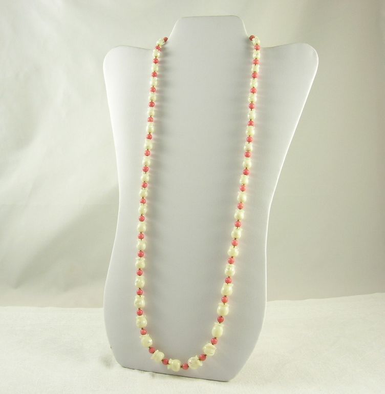 Long MOP Single Strand Necklace Pink Glass & Gold Tone Beads Long MOP Single Strand Necklace Pink Glass & Gold Tone Beads