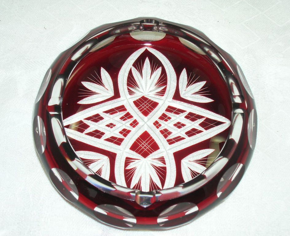 Gorgeous Ruby Red Cut To Clear Glass Ashtray Geometric Designs Gorgeous Ruby Red Cut To Clear Glass Ashtray Geometric Designs