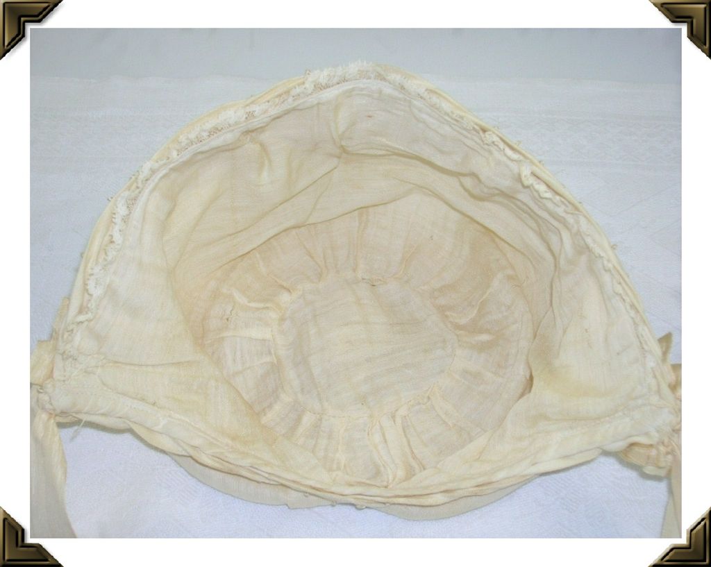 Endearing Hand Made Vintage Baby Doll Bonnet/Hat Endearing Hand Made Vintage Baby Doll Bonnet/Hat
