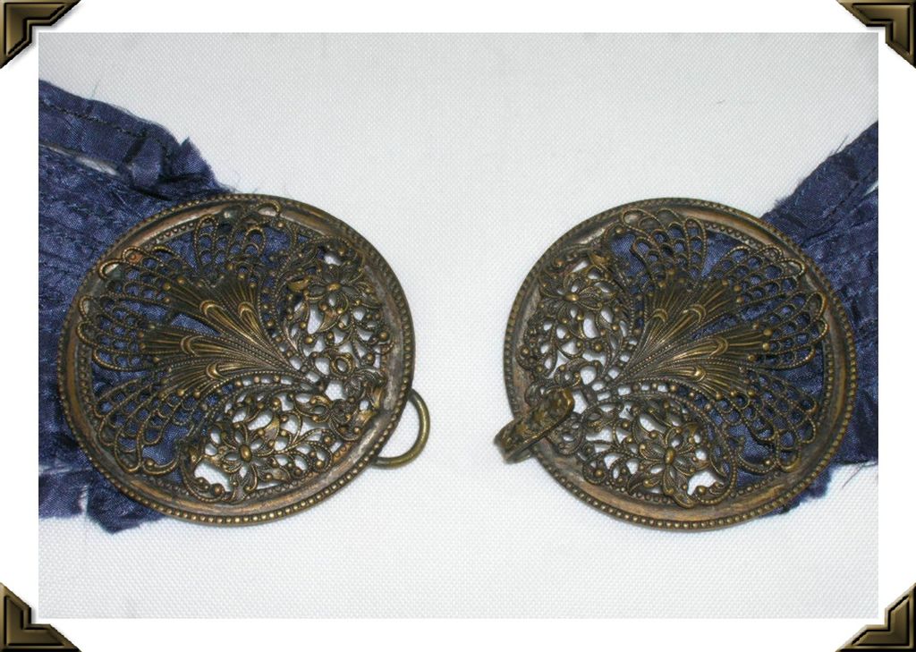 Ornate Victorian 2 Piece Metal Belt Buckle Filigree Open Work Ornate Victorian 2 Piece Metal Belt Buckle Filigree Open Work