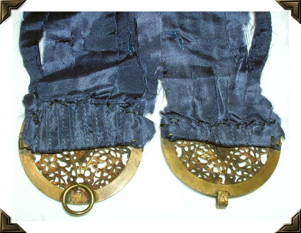 Ornate Victorian 2 Piece Metal Belt Buckle Filigree Open Work Ornate Victorian 2 Piece Metal Belt Buckle Filigree Open Work