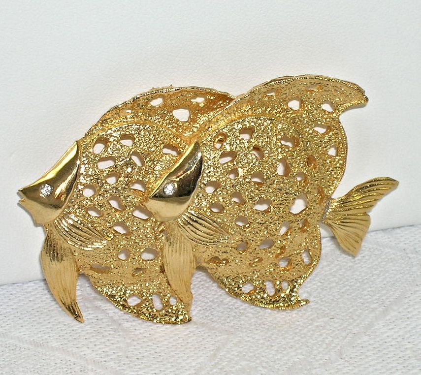 Vintage NOS Double Figural Angel Fish Pin Brooch Vintage NOS Double Figural Angel Fish Pin Brooch