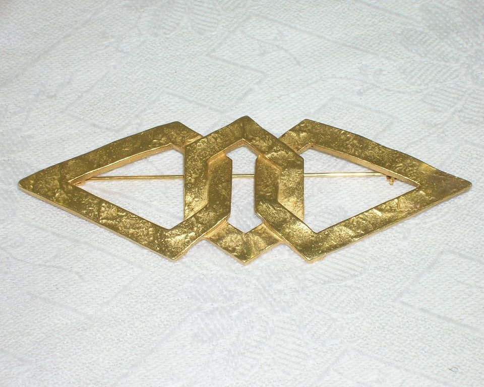 Large NOS Geometric Modernist Textured Gold Tone Metal Brooch Large NOS Geometric Modernist Textured Gold Tone Metal Brooch