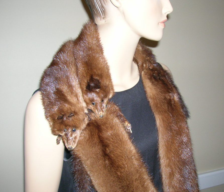 4 Vintage Rich Brown Mink Pelts Stole Collar Shawl 4 Vintage Rich Brown Mink Pelts Stole Collar Shawl