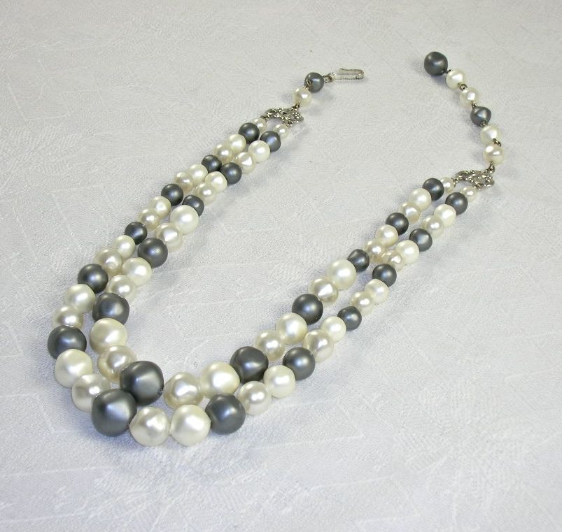 Laguna Double Strand Gray White Faux Pearl Vintage Necklace Adjustable Laguna Double Strand Gray White Faux Pearl Vintage Necklace Adjustable