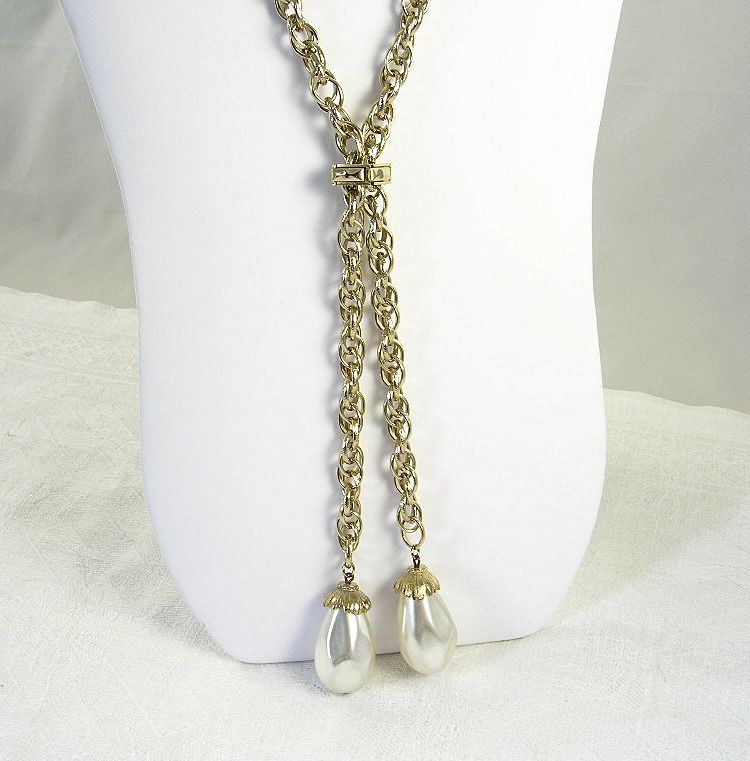 Vintage NOS 1970's Gold Tone Lariat Slide Faux Pearl Bead Necklace ~ Vintage NOS 1970's Gold Tone Lariat Slide Faux Pearl Bead Necklace ~