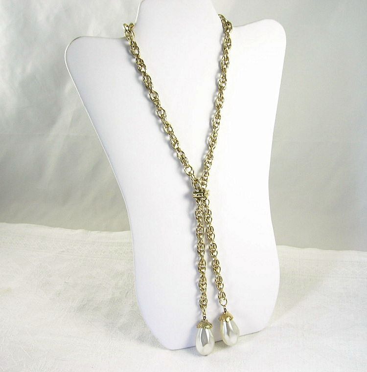 Vintage NOS 1970's Gold Tone Lariat Slide Faux Pearl Bead Necklace ~ Vintage NOS 1970's Gold Tone Lariat Slide Faux Pearl Bead Necklace ~