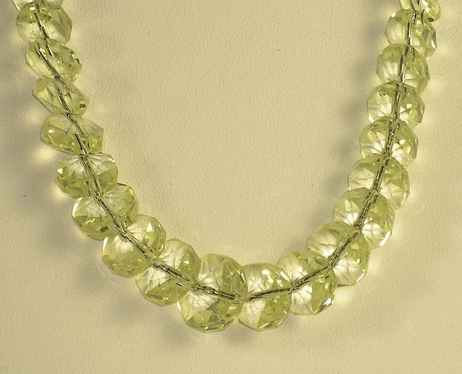 Stunning Vintage Faceted Rondelle Crystal Bead Single Strand Necklace ~ Stunning Vintage Faceted Rondelle Crystal Bead Single Strand Necklace ~