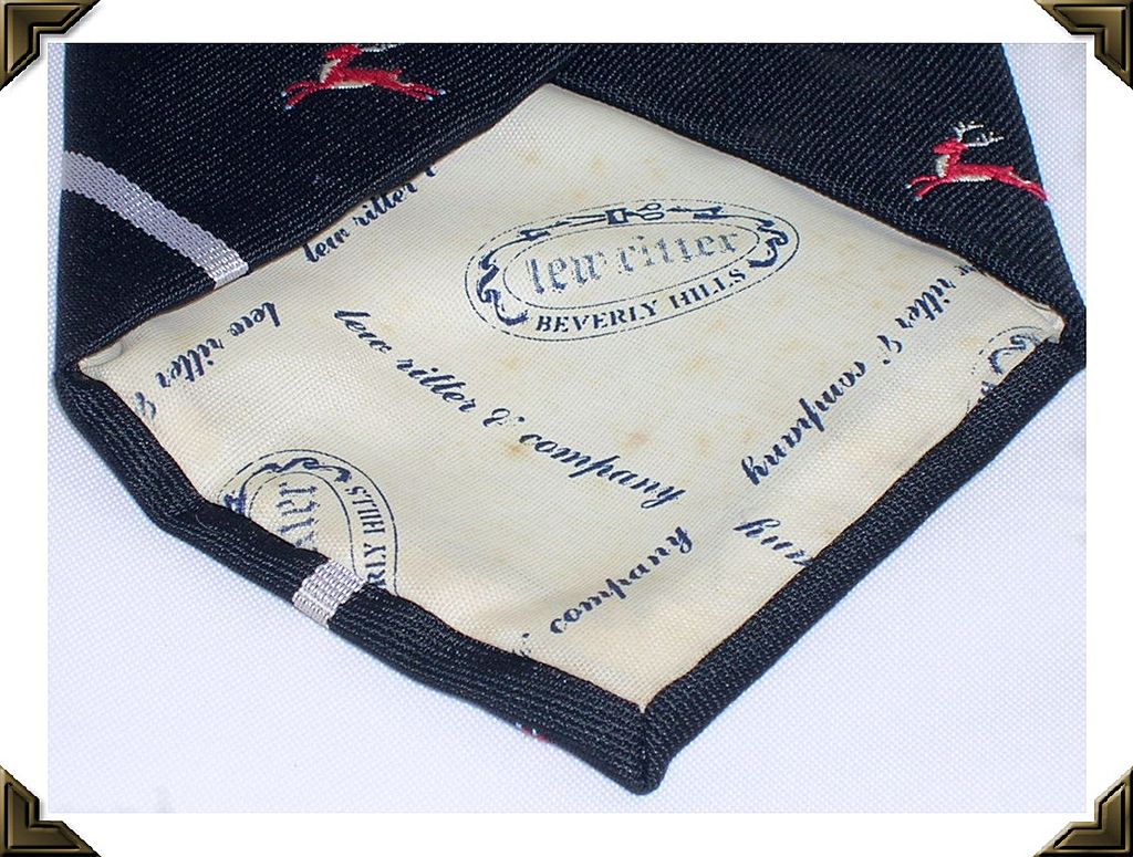 Ivy League Men's Vintage Holiday Necktie Tie Lew Ritter Beverly Hills Ivy League Men's Vintage Holiday Necktie Tie Lew Ritter Beverly Hills