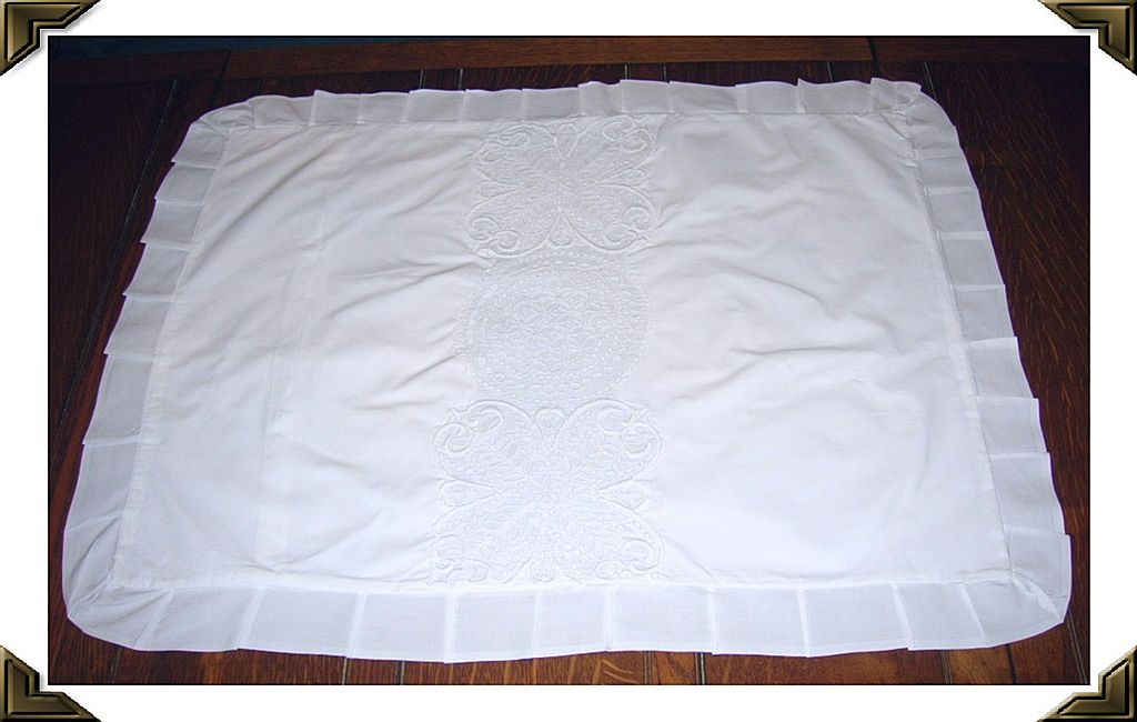 Gorgeous Single Vintage Embroidered Open Work Pillow Sham Cover Cotton Gorgeous Single Vintage Embroidered Open Work Pillow Sham Cover Cotton