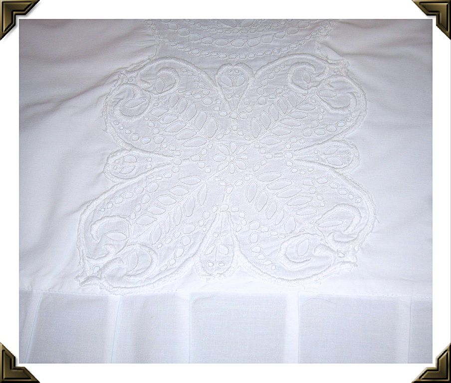 Gorgeous Single Vintage Embroidered Open Work Pillow Sham Cover Cotton Gorgeous Single Vintage Embroidered Open Work Pillow Sham Cover Cotton