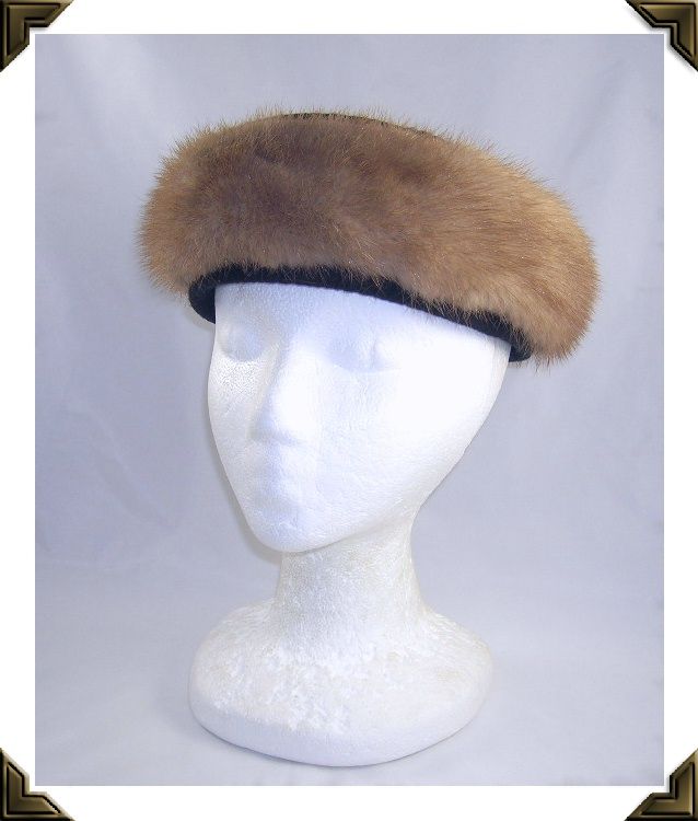 Elegant Vintage Pill Box Hat Black Textured Fabric & Mink Fur Elegant Vintage Pill Box Hat Black Textured Fabric & Mink Fur