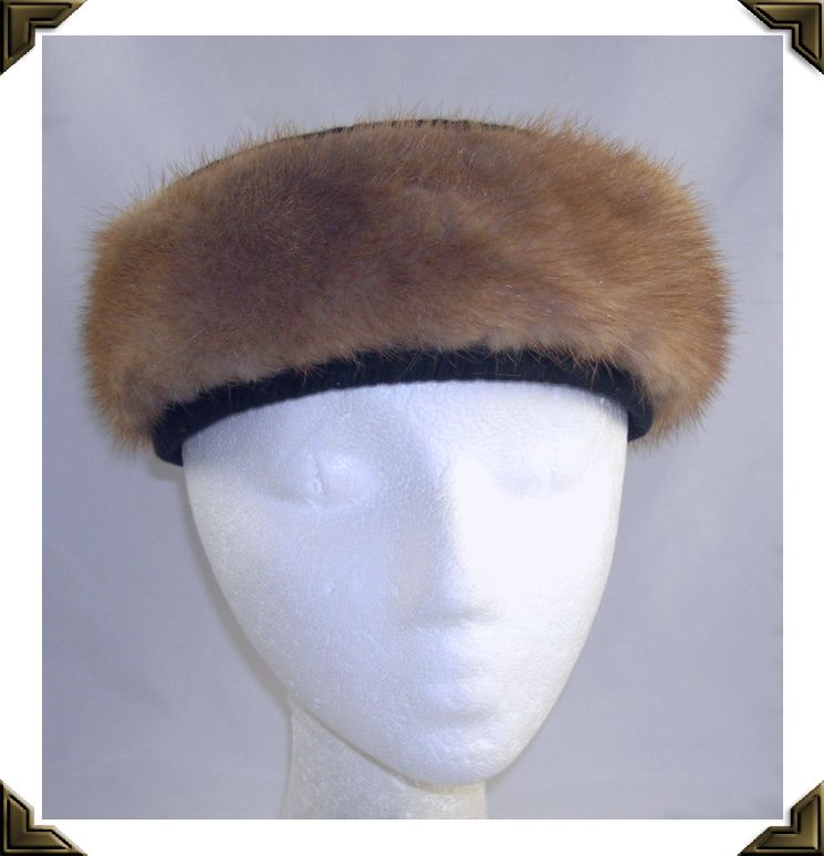 Elegant Vintage Pill Box Hat Black Textured Fabric & Mink Fur Elegant Vintage Pill Box Hat Black Textured Fabric & Mink Fur
