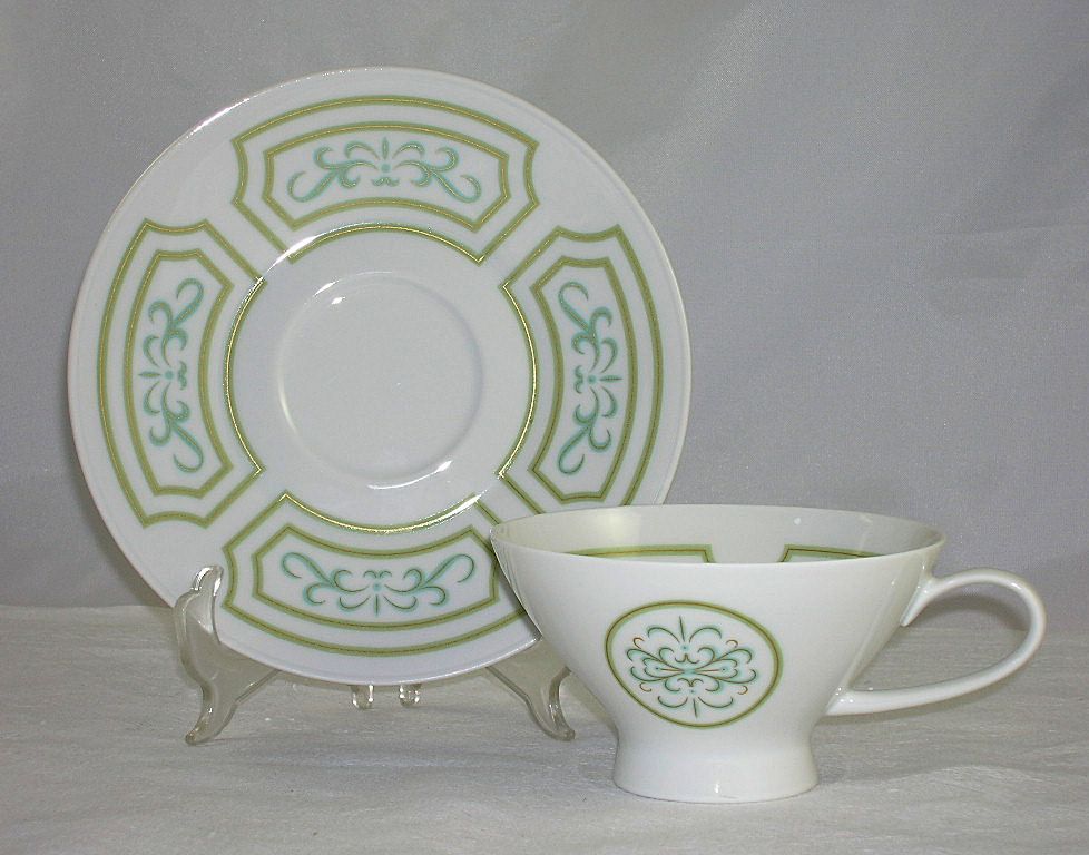 Rosenthal Germany Versailles Dinnerware Set 44 Pieces Artist Signed Rosenthal Germany Versailles Dinnerware Set 44 Pieces Artist Signed