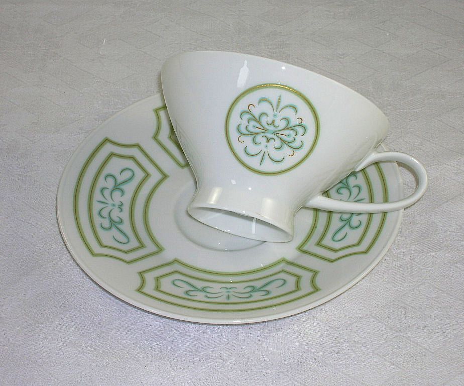 Rosenthal Germany Versailles Dinnerware Set 44 Pieces Artist Signed Rosenthal Germany Versailles Dinnerware Set 44 Pieces Artist Signed