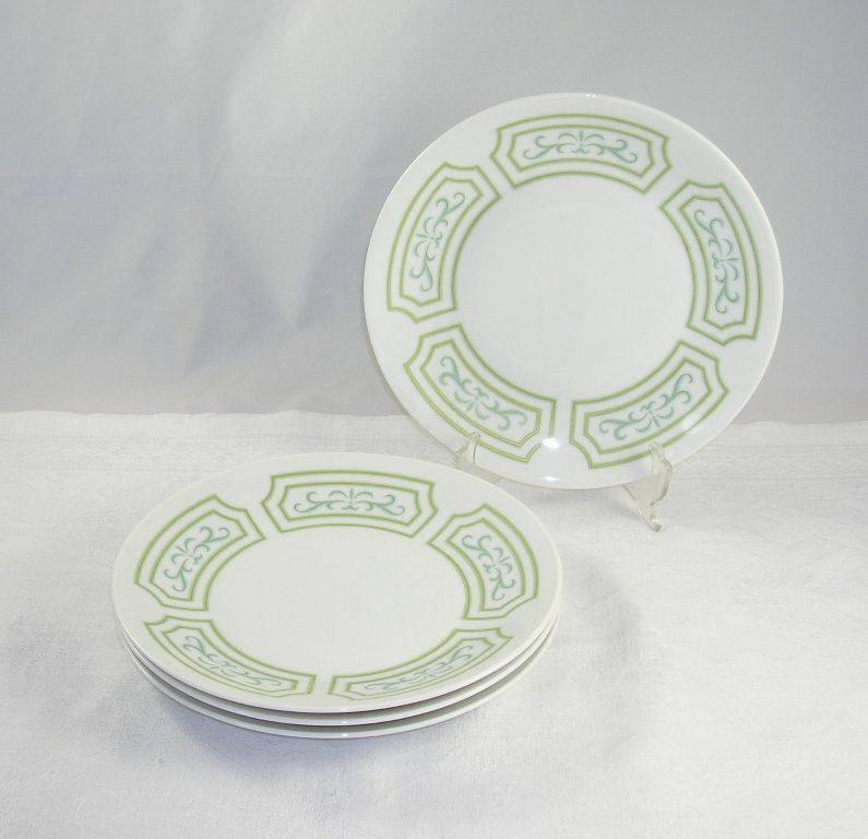 Rosenthal Germany Versailles Dinnerware Set 44 Pieces Artist Signed Rosenthal Germany Versailles Dinnerware Set 44 Pieces Artist Signed