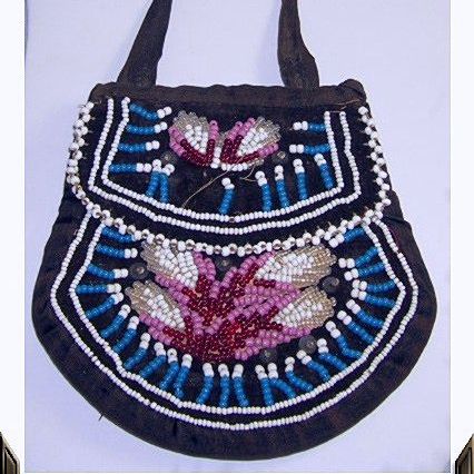 Early American Indian Beaded Purse/Bag Early American Indian Beaded Purse/Bag
