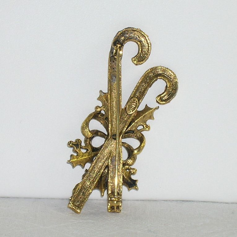 Weiss Vintage Red Rhinestone Candy Cane Bow & Holly Brooch Pin Weiss Vintage Red Rhinestone Candy Cane Bow & Holly Brooch Pin