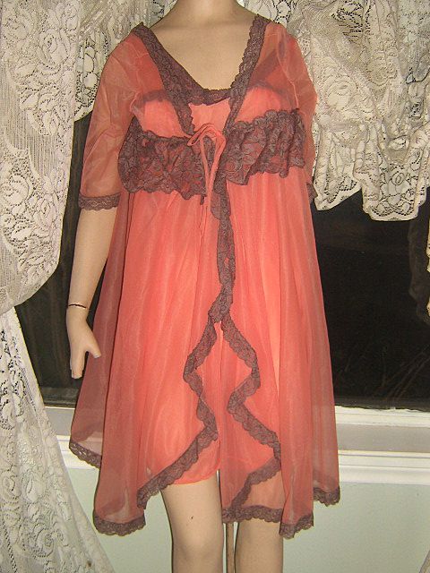Unique vintage baby doll Nightgown Sheer Chiffon Peignoir Babydoll Nightgown Set M Peach Unique vintage baby doll Nightgown Sheer Chiffon Peignoir Babydoll Nightgown Set M Peach