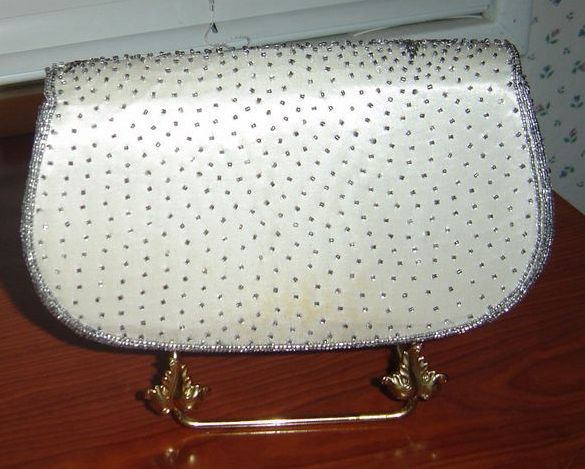 Small Vintage Two-Tone Beaded Evening Clutch Handbag Small Vintage Two-Tone Beaded Evening Clutch Handbag