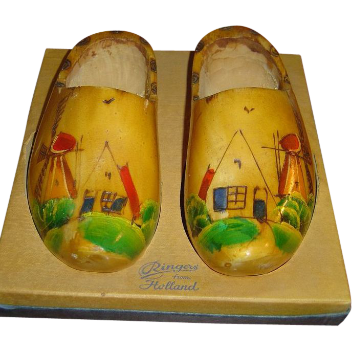 Vintage Hand Painted Wooden Shoes Candy Containers from Holland Vintage Hand Painted Wooden Shoes Candy Containers from Holland
