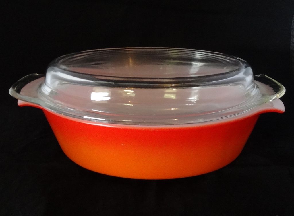 Fire King Red Hot Poppy 1 1/2 QT. Covered Casserole Dish Fire King Red Hot Poppy 1 1/2 QT. Covered Casserole Dish