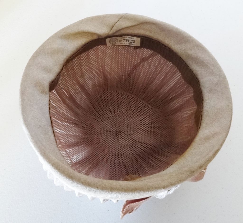 1960's Chic High Domed Pleated Hat 1960's Chic High Domed Pleated Hat