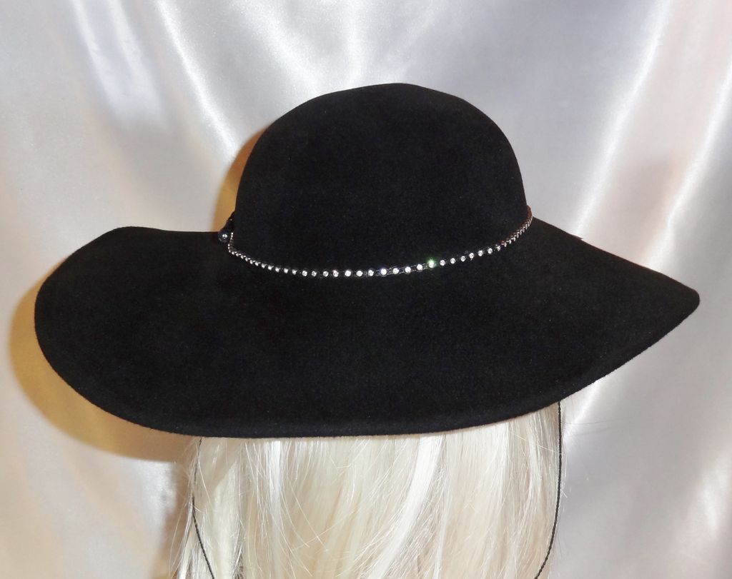 Vintage Dramatic Black Sonni San Francisco Hat Vintage Dramatic Black Sonni San Francisco Hat