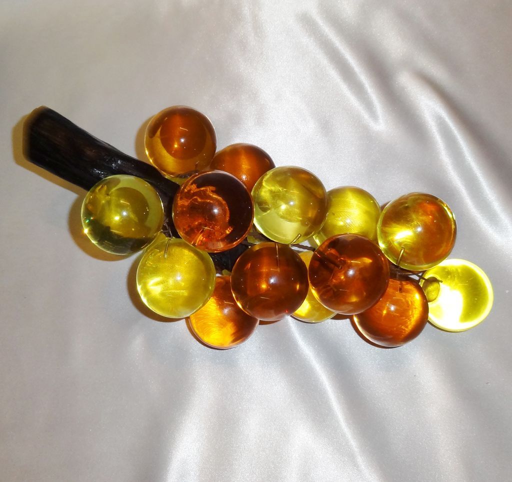 Vintage 1960's Lucite Grape Cluster Vintage 1960's Lucite Grape Cluster