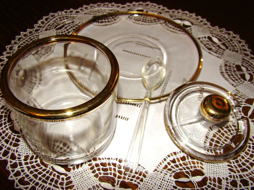 Vintage Jeanette Glass 4-Piece Jam Set Vintage Jeanette Glass 4-Piece Jam Set