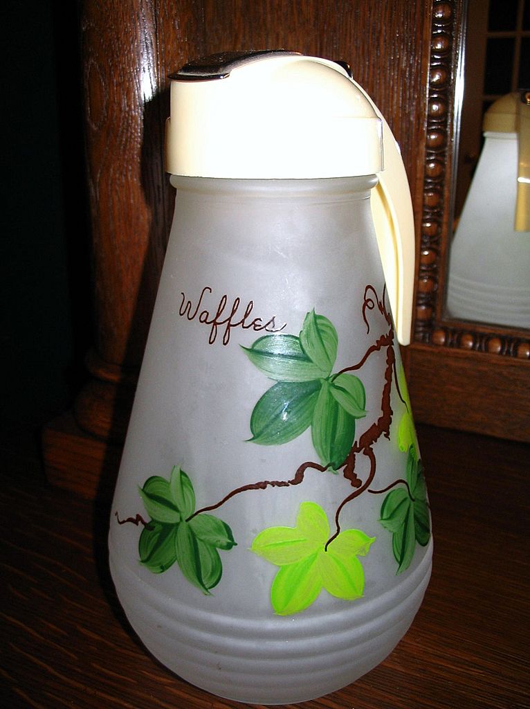 Large Hazel Atlas Batter Pitcher Large Hazel Atlas Batter Pitcher