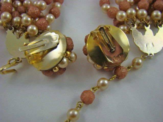 Stunning 50s Mauve Sugar Bead and Imitation Pearl Demi Parure Stunning 50s Mauve Sugar Bead and Imitation Pearl Demi Parure